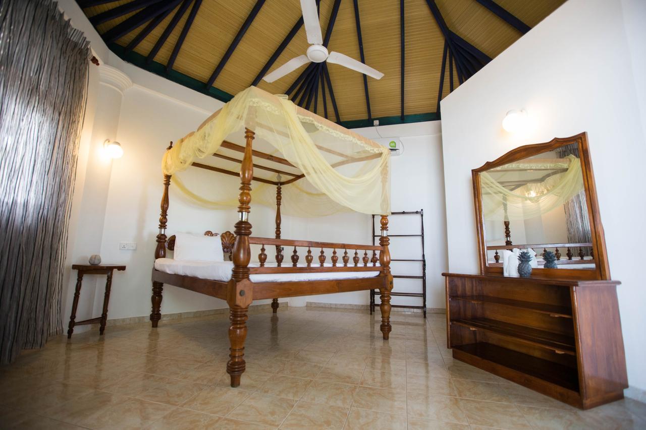 Neptune Story Resort Weligama Esterno foto