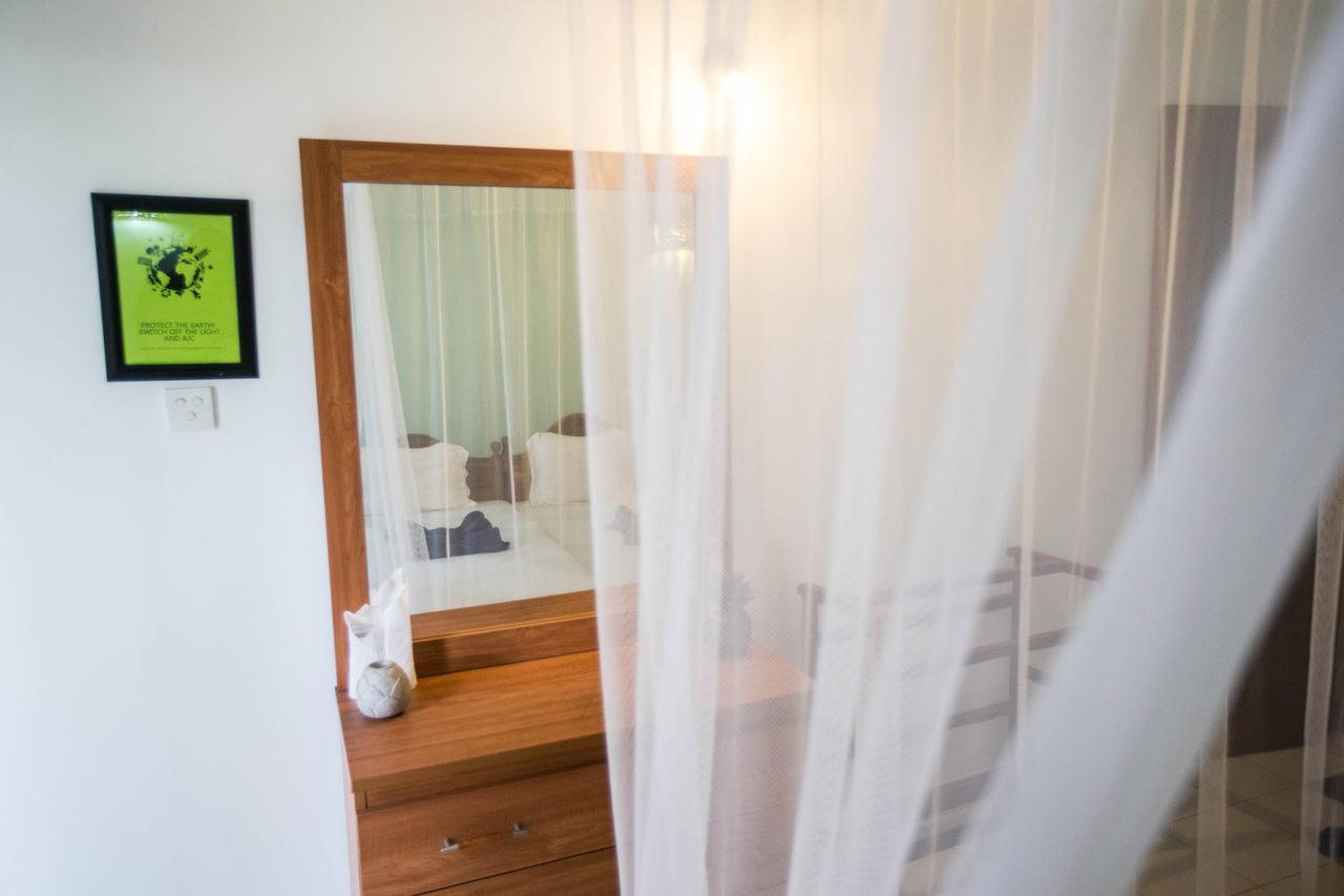 Neptune Story Resort Weligama Esterno foto