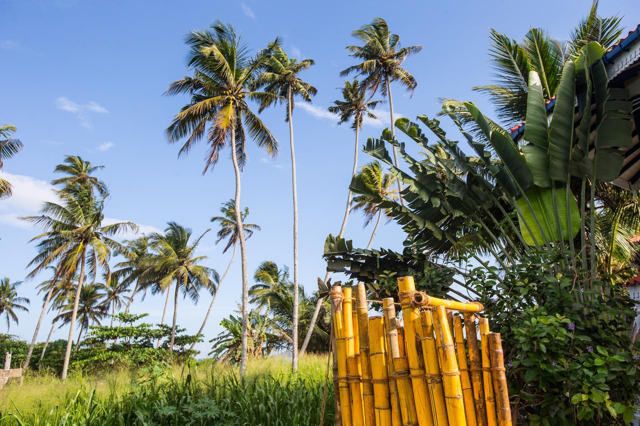 Neptune Story Resort Weligama Esterno foto