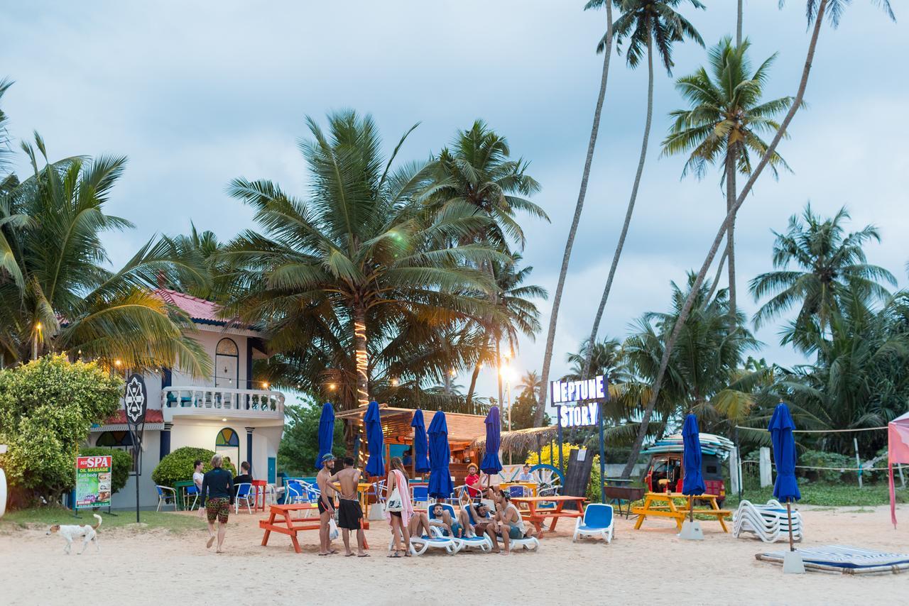 Neptune Story Resort Weligama Esterno foto