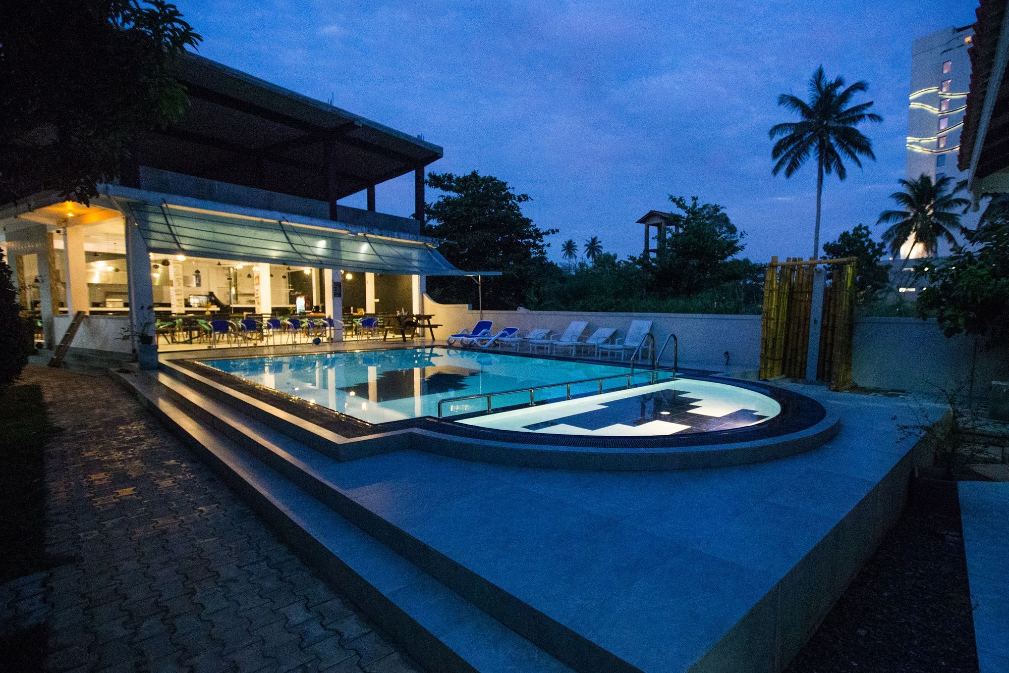 Neptune Story Resort Weligama Esterno foto